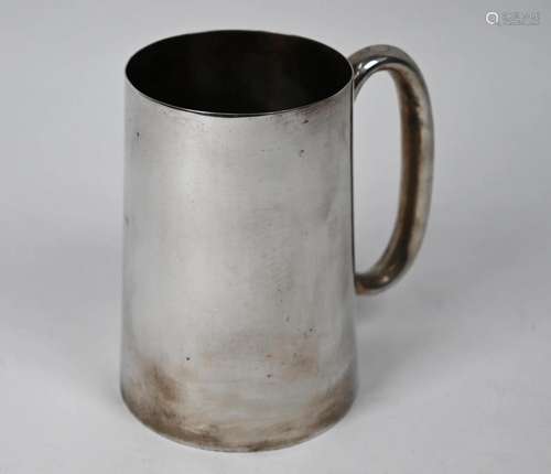 Silver pint mug