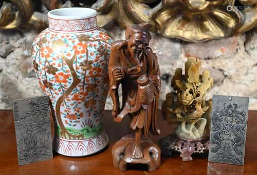 A 19th century Chinese vase, two white metal amulets