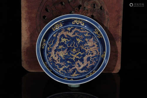 A Blue And White Famille Rose Dragon Pattern Plate