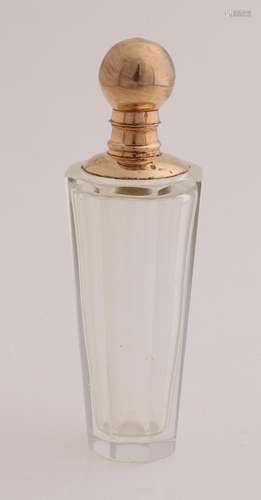 Odeur bottle with gold