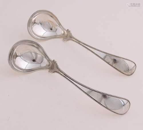 Set silver egg spoons