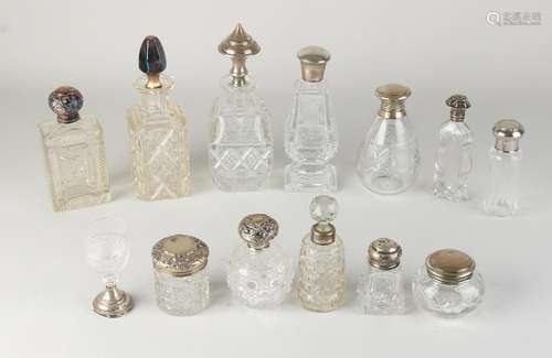 Various crystal/glassware