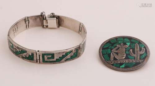 Silver bracelet and brooch with malachite