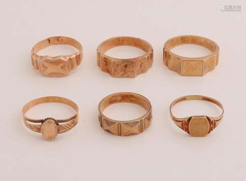 6 Gold Band Rings