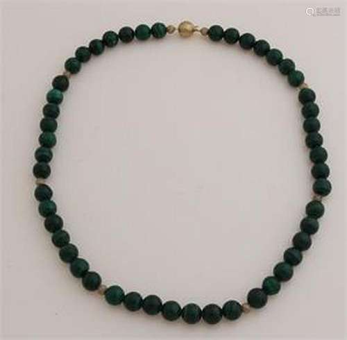 Malachite necklace with gold