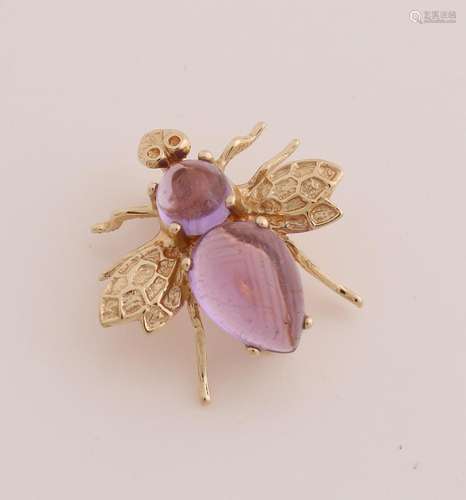 Gold brooch with amethyst, fly