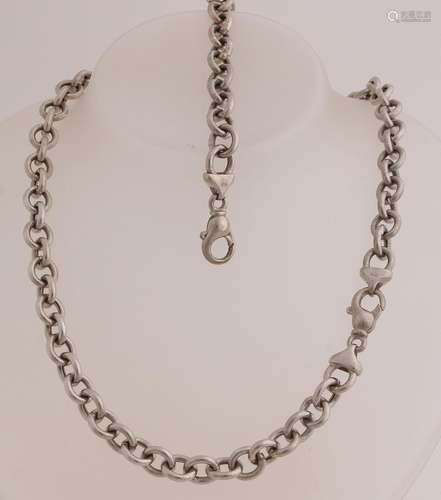 Silver necklace and bracelet, jasseron