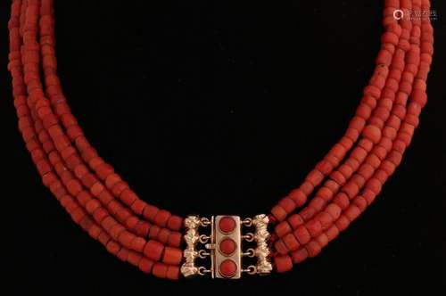 4-String red coral necklace