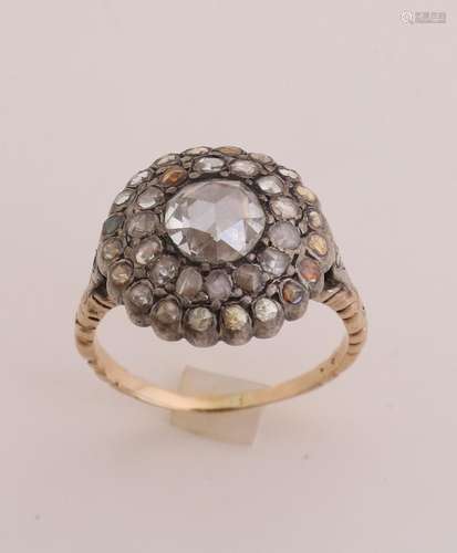 Gold ring with rose cut diamond