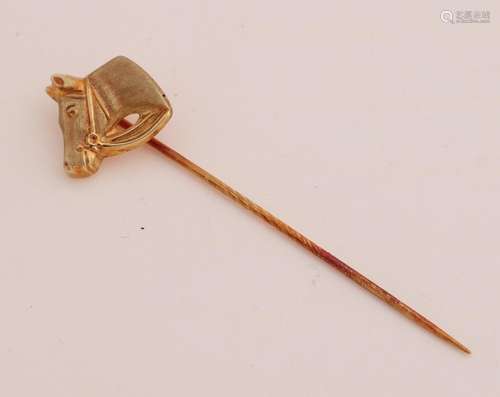 gold pin