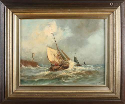 J. Holmer, Flat bottom on the high seas