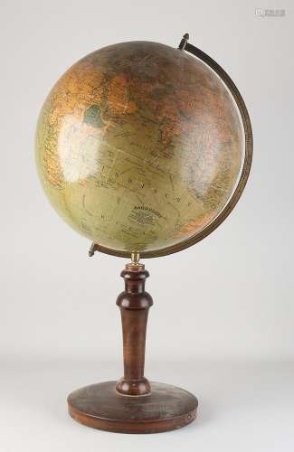 Antique Dutch globe, 1900