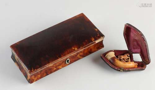 Turtle box + meerschaum pipe