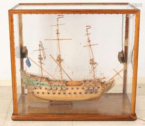 Model boat 'de Friesland' in glass display case