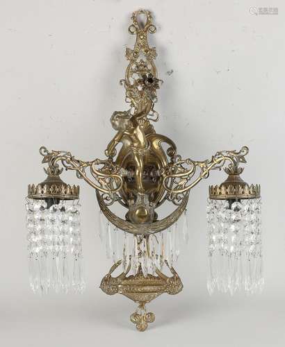 Two-light wall lamp with putti