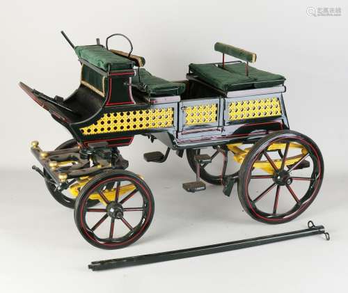 Small model carriage