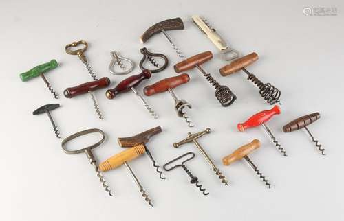 Lot old + antique corkscrews (20 pcs.)