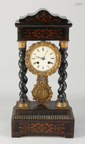 Antique French column mantel clock