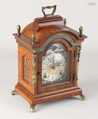 Wuba table clock