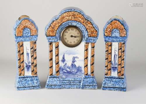 Three-piece clock set, 1910