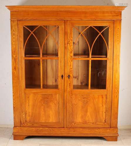 Antique display cabinet, 1820