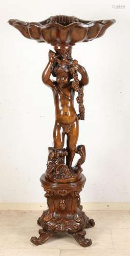 Italian piedestal with putti