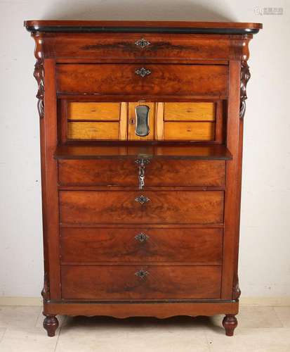 mahogany chiffoniere