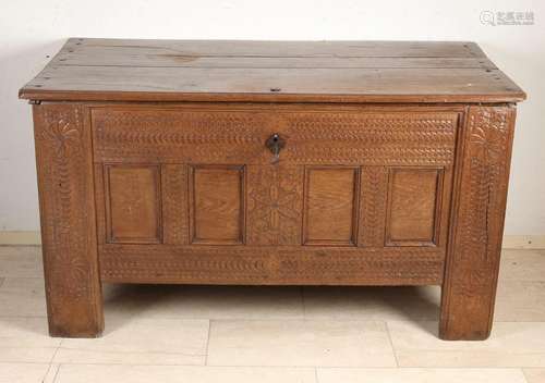 Antique Twente blanket chest