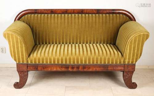 Mahogany sofa with velvet upholstery, 1820