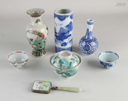 Lot of Chinese porcelain (7x)