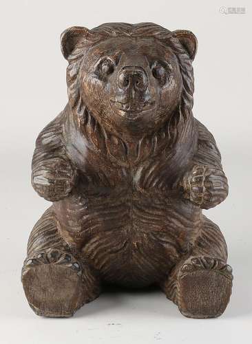 Stabbed bear, H 27 cm.