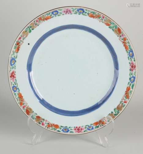 18th century Chinese plate Ø 23 cm.