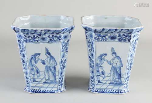 Two Delft jardinieres