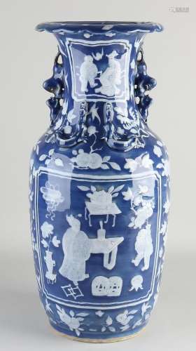 19th century Chinese vase, H 46 cm.