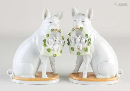 Two porcelain figures