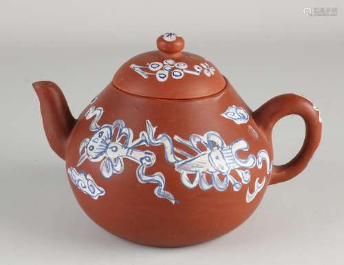 Yixing teapot, Ø 14.5 cm.