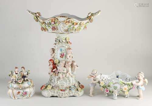 Three parts porcelain