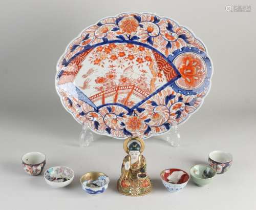 Lot of antique Japanese porcelain (8x)