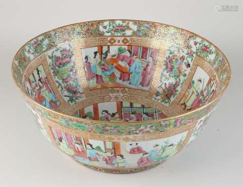 Large Cantonese bowl Ø 33.5 cm.