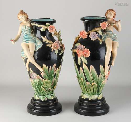 Two majolica vases, H 44 - 45 cm.