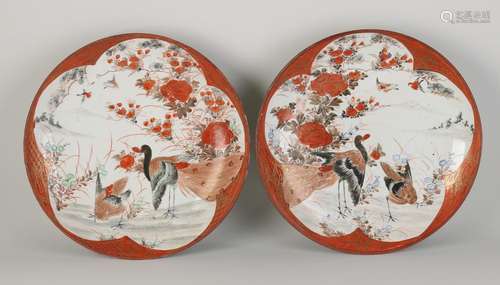 Two Japanese Kutani plates Ø 30.7 cm.