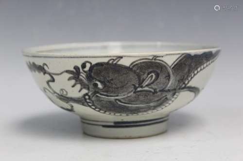 Chinese Blue and White Porcelain Bowl with Dragon Decoration