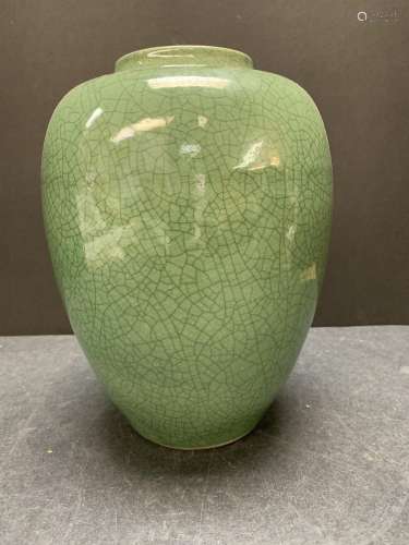Green crackled Japanese vase - AS IS