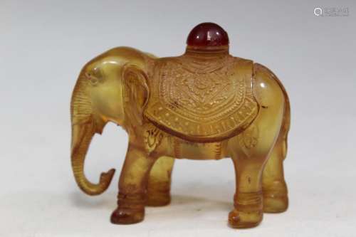 Chinese Carved Resin Elephant Snuff Bottle