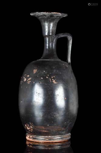 A GREEK APULIAN POTTERY LEKYTHOS