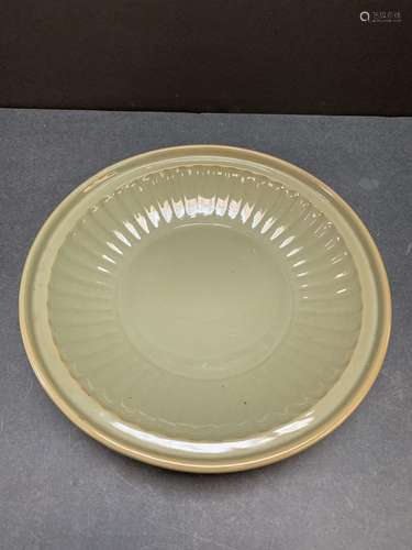 Green celadon plate - AS IS