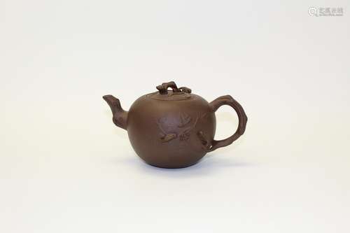 Chinese Yixing Pottery Teapot.