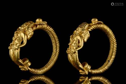 EAST GREEK HELLENISTIC EARRINGS WITH EROS FIGURE