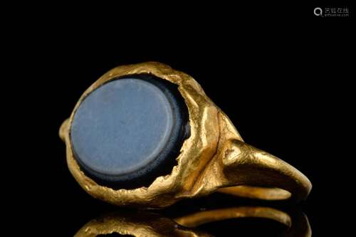 A ROMAN GOLD AND NICOLO INTAGLIO