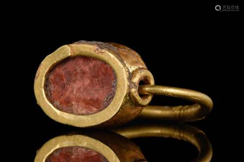 GRECO-PHOENICIAN SWIVEL RING